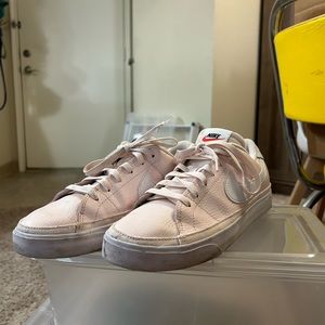 Nike Womens Court Legacy